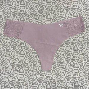 🌺 Pink victoria secret thong underwear 🌺